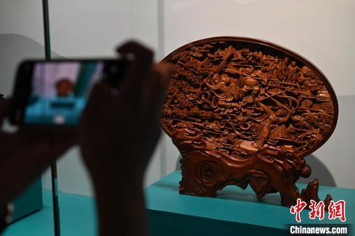 上海廣東兩地240余件雕刻精品羊城薈萃，工藝美術(shù)精品展暨市場(chǎng)趨勢(shì)觀察
